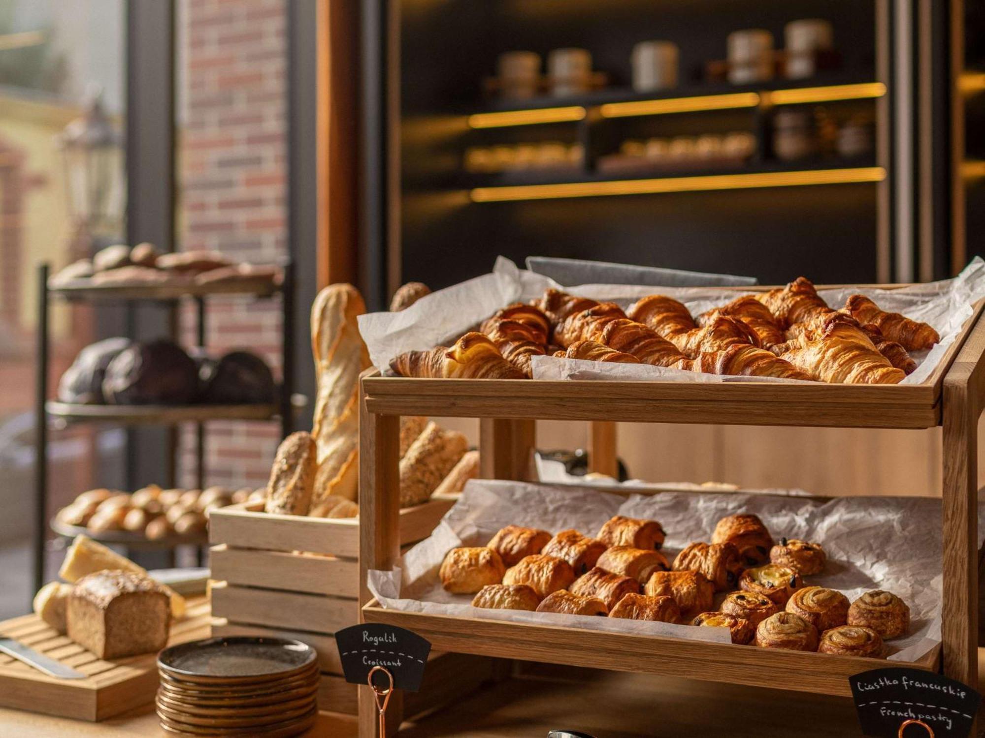 ホテル ザ ブリッジ ヴロツワフ Mギャラリー エクステリア 写真 Bakery